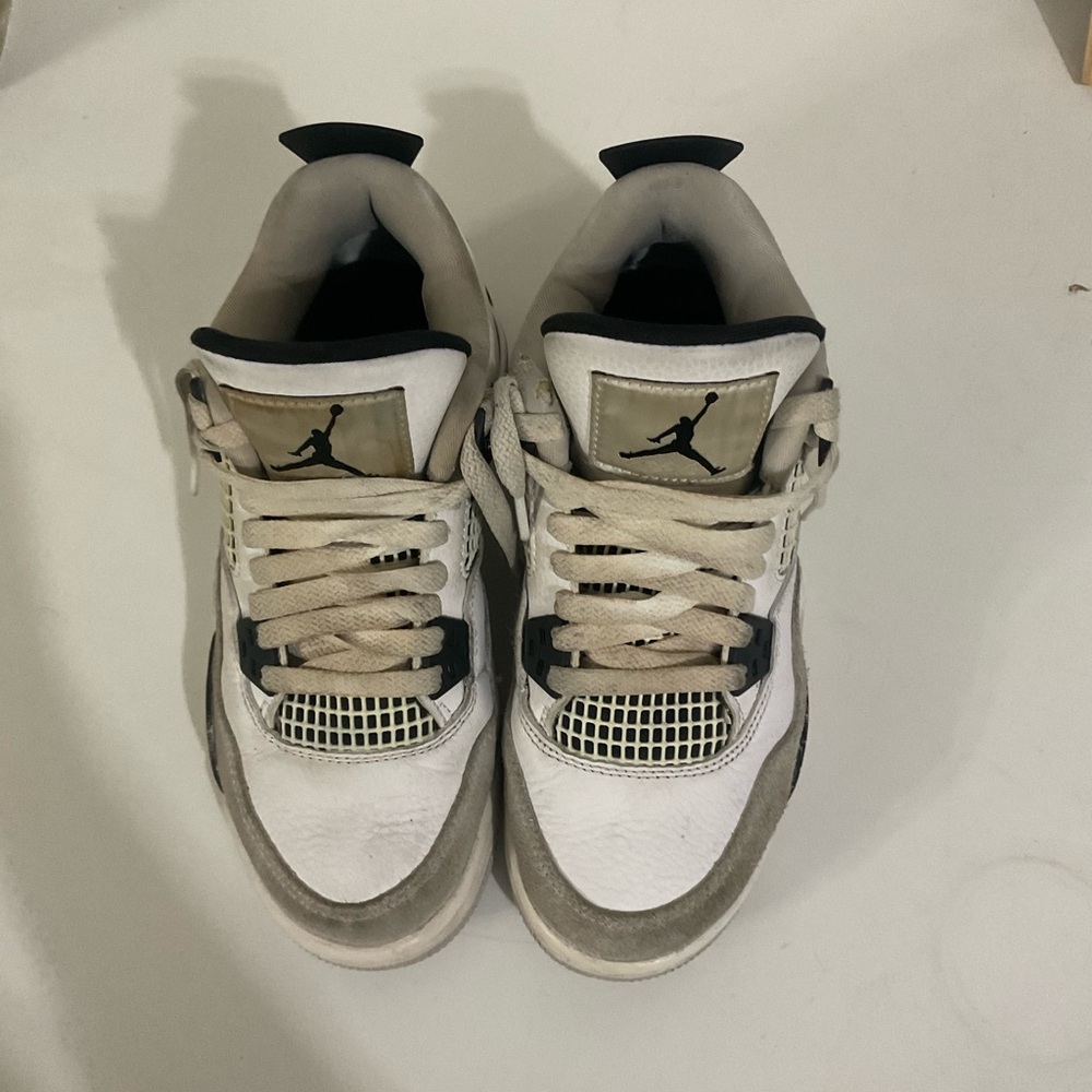 Military Blacks Jordan 4 retro.
